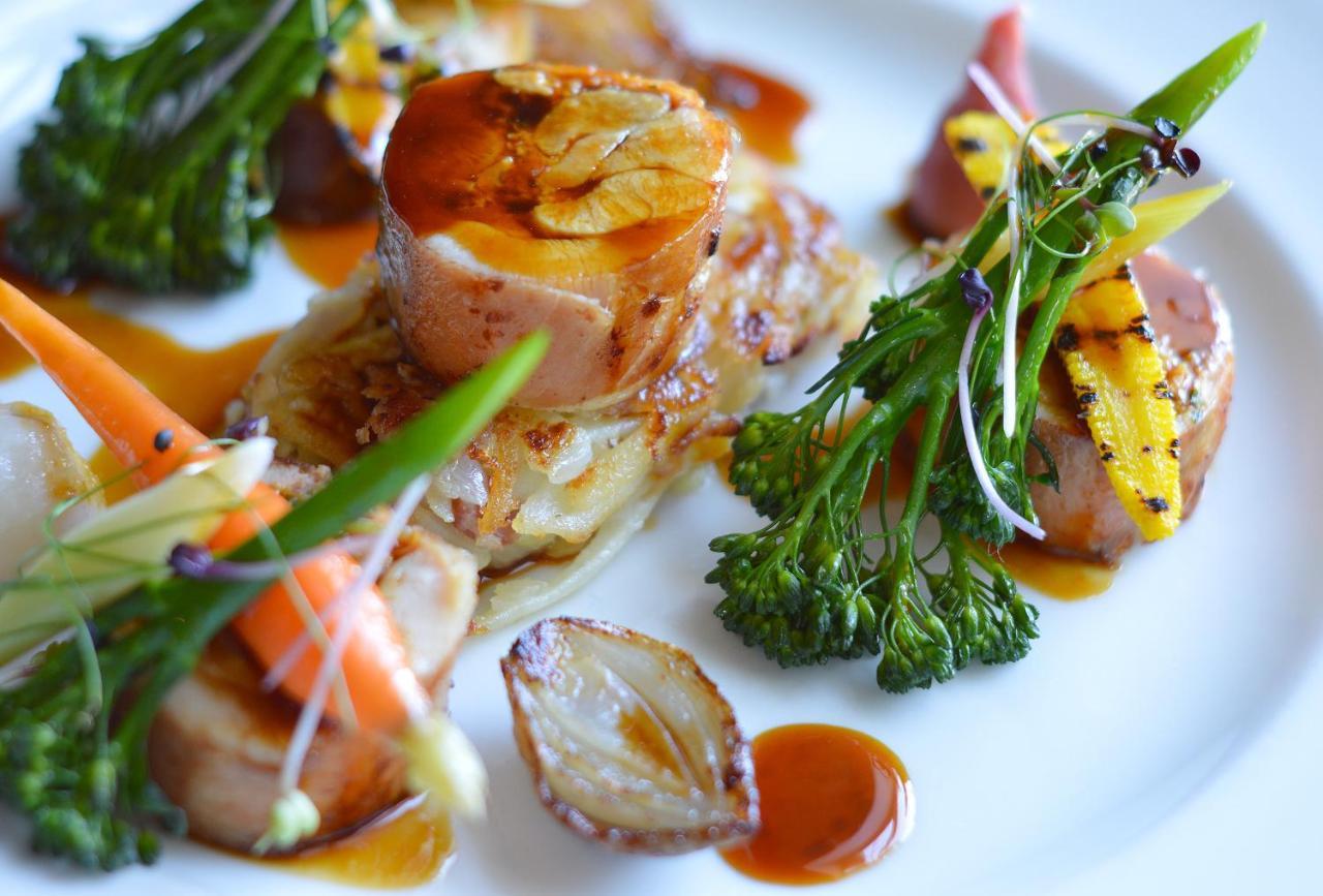 The Walnut Tree Inn Blisworth Екстер'єр фото